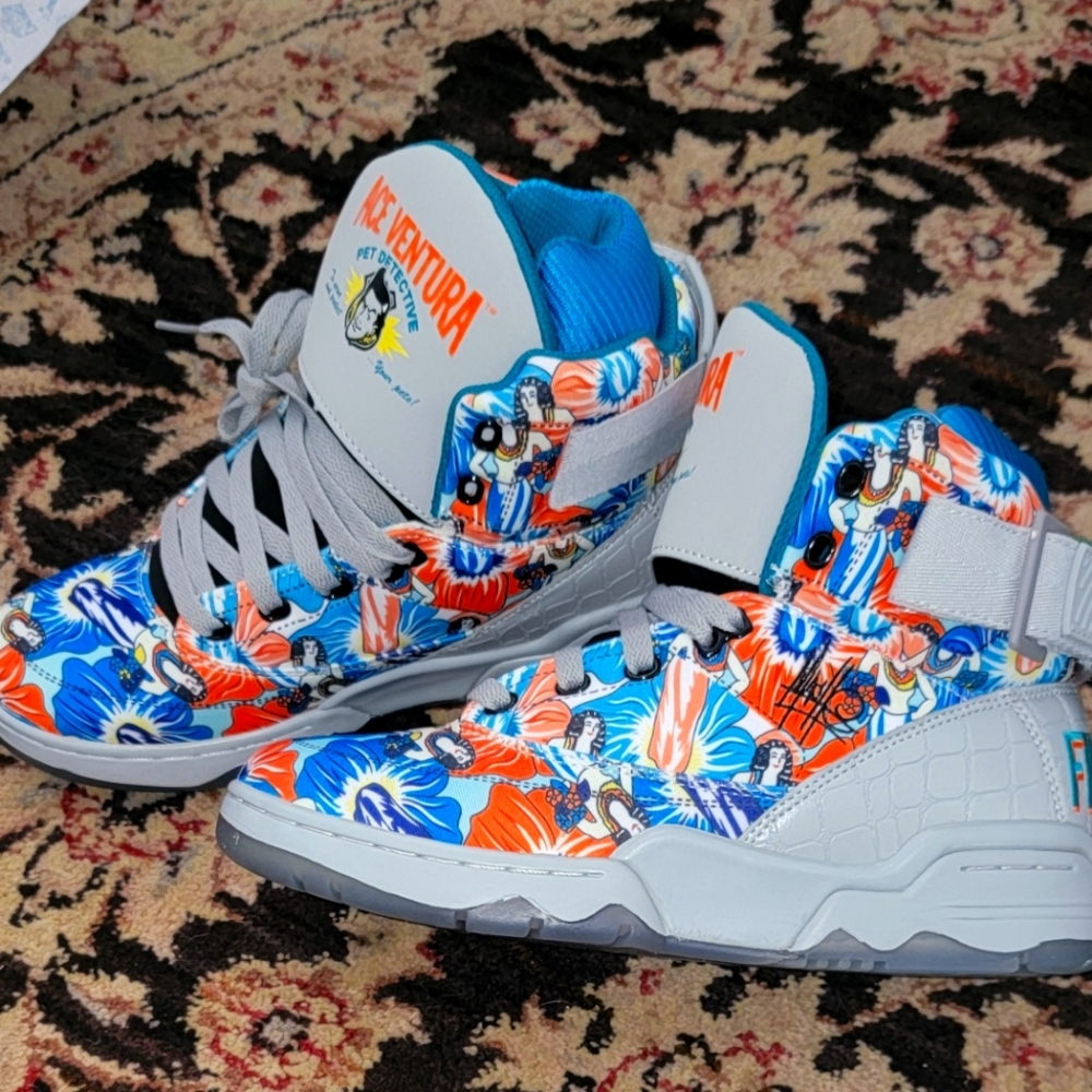 Patrick Ewing Ace Ventura X Mache